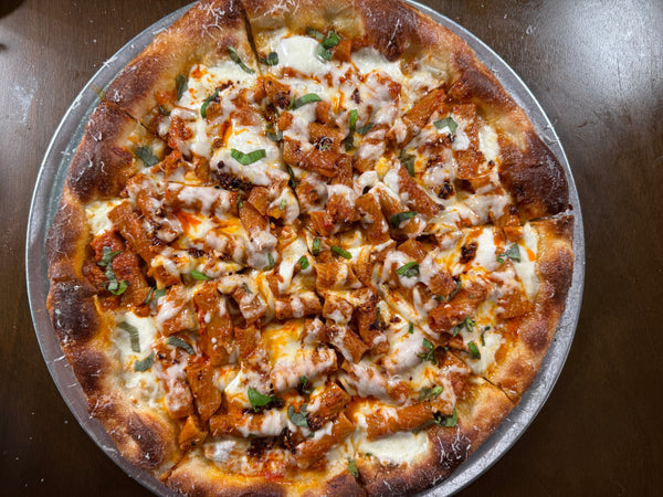 Spicy Garlic Rigatoni Vodka Pizza